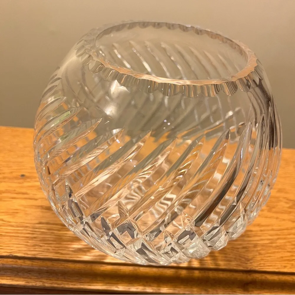 Vintage Mikasa Leaded Crystal Cut Large Circular Sphere Vase